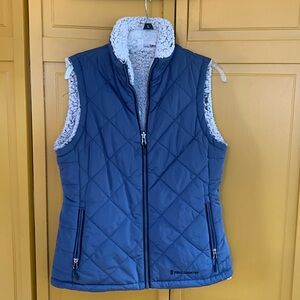 Women’s puffer vest